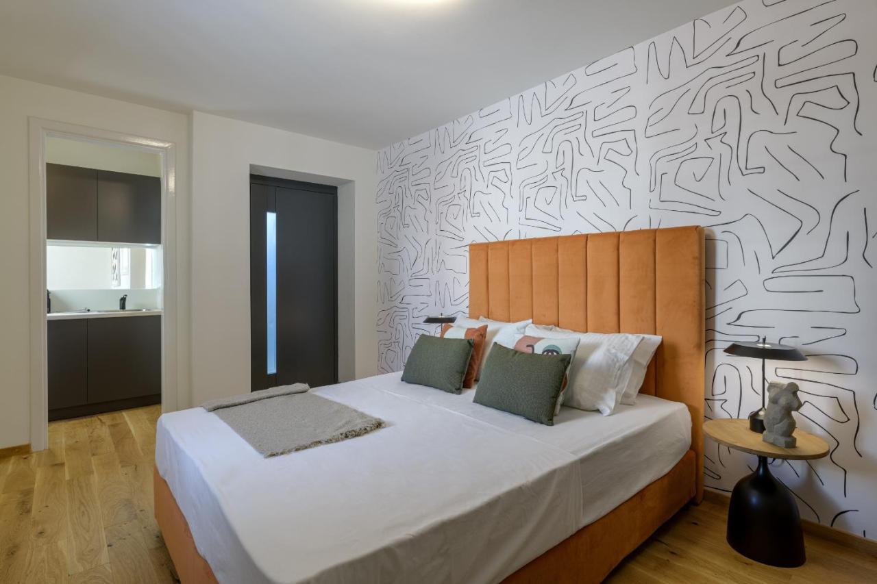 Meno Suite With Private Terrace - Jaccuzzi, Acropolis View Athen Eksteriør bilde