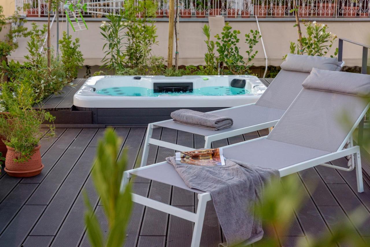 Meno Suite With Private Terrace - Jaccuzzi, Acropolis View Athen Eksteriør bilde